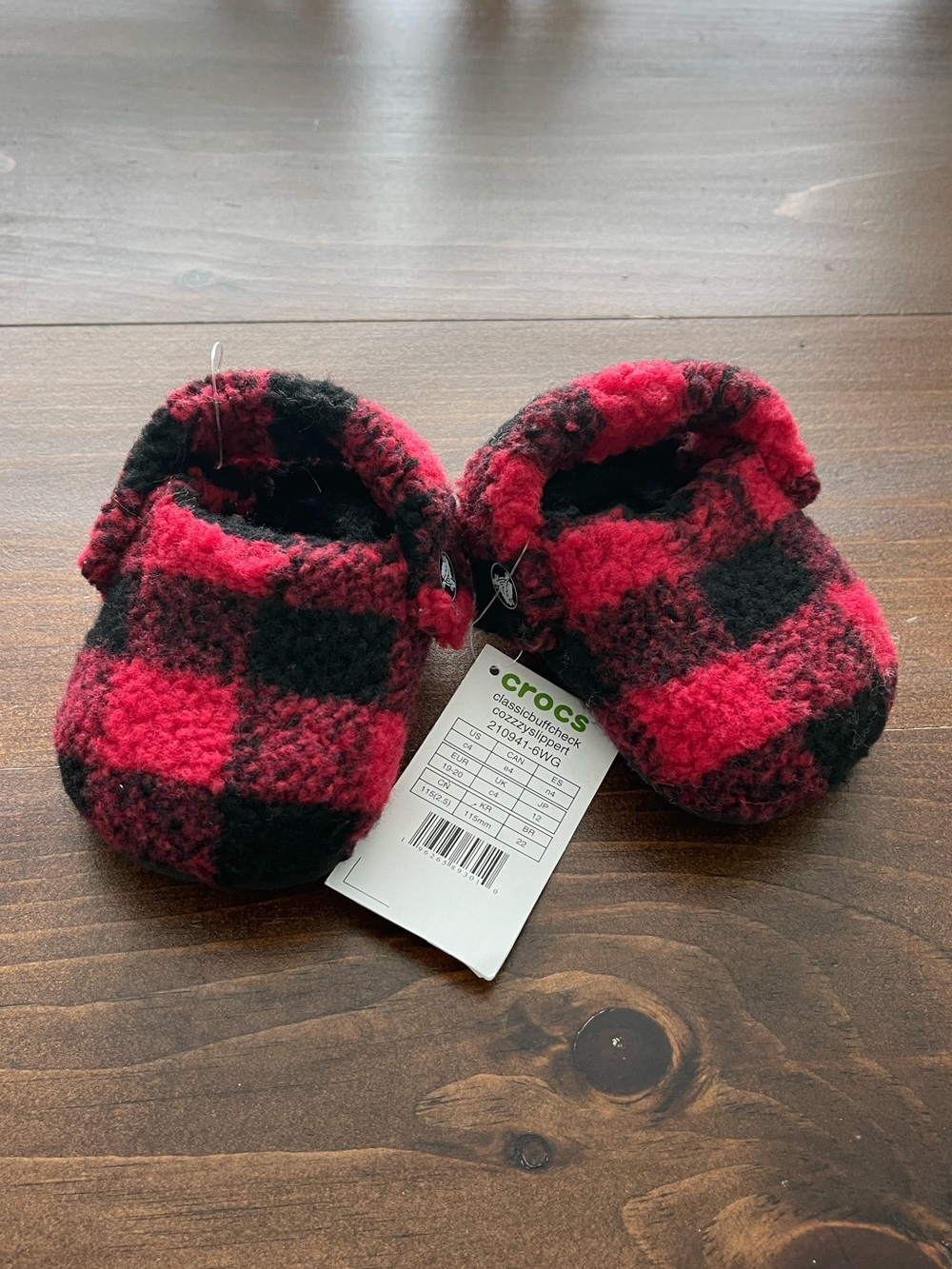 Crocs Kids' Classic Cozzzy Slippers - Buffalo Plaid